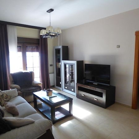 Le New Village Casabermeja Exteriör bild