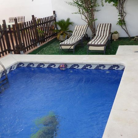 Le New Village Casabermeja Exteriör bild